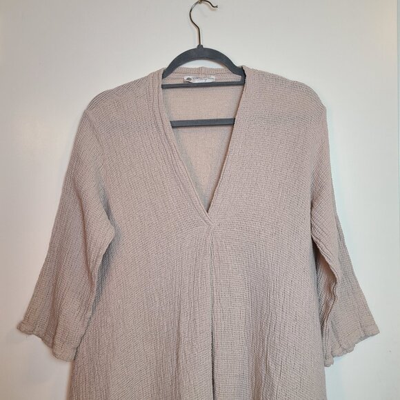COBBLESTONE LIVING: Italian Linen - Asymmetrical Bell-Sleeve - Abigail Top - Picture 5 of 11